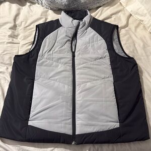 Perry Ellis puffer vest